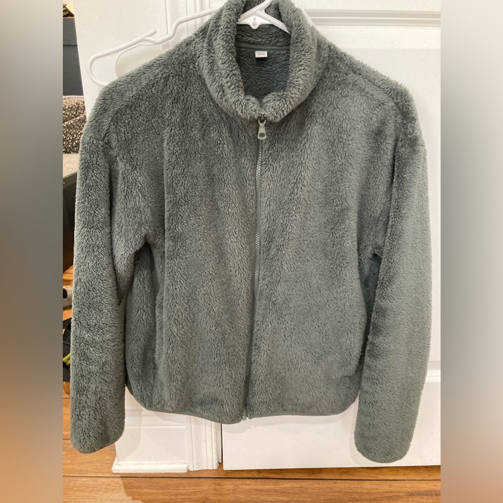 Uniqlo Fluffy Fleece Zipped Jacket
